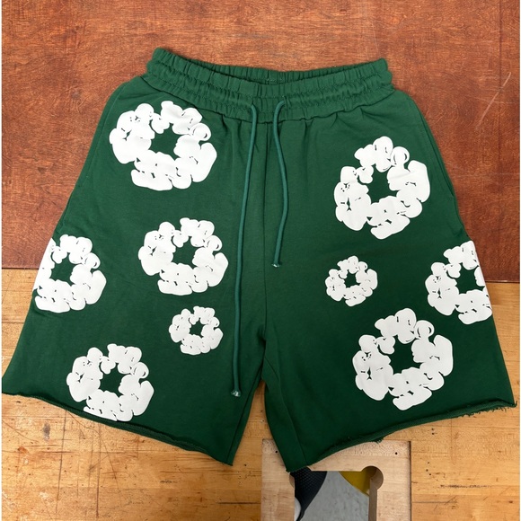 Denim Tears Cotton Wreath Shorts - Picture 1 of 3